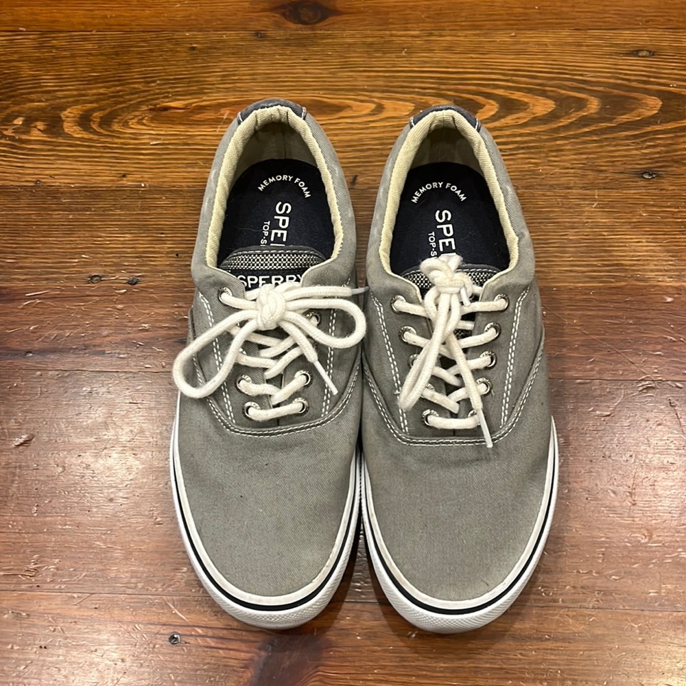 Men’s Sperry Halyard Canvas Sneaker - Sz 7.5